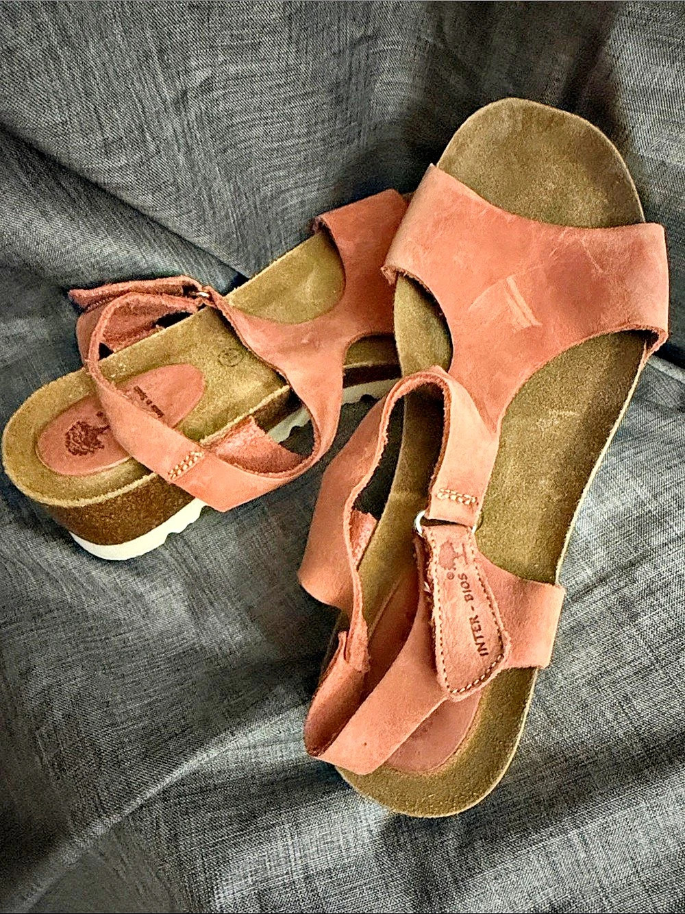 Women’s Pink leather Strappy Sandals
